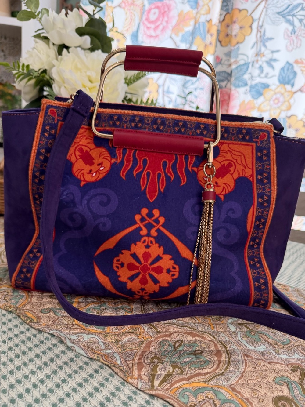 Destination Disney Her Universe Aladdin Magic Carpet Purse Handbag Satchel Purpl